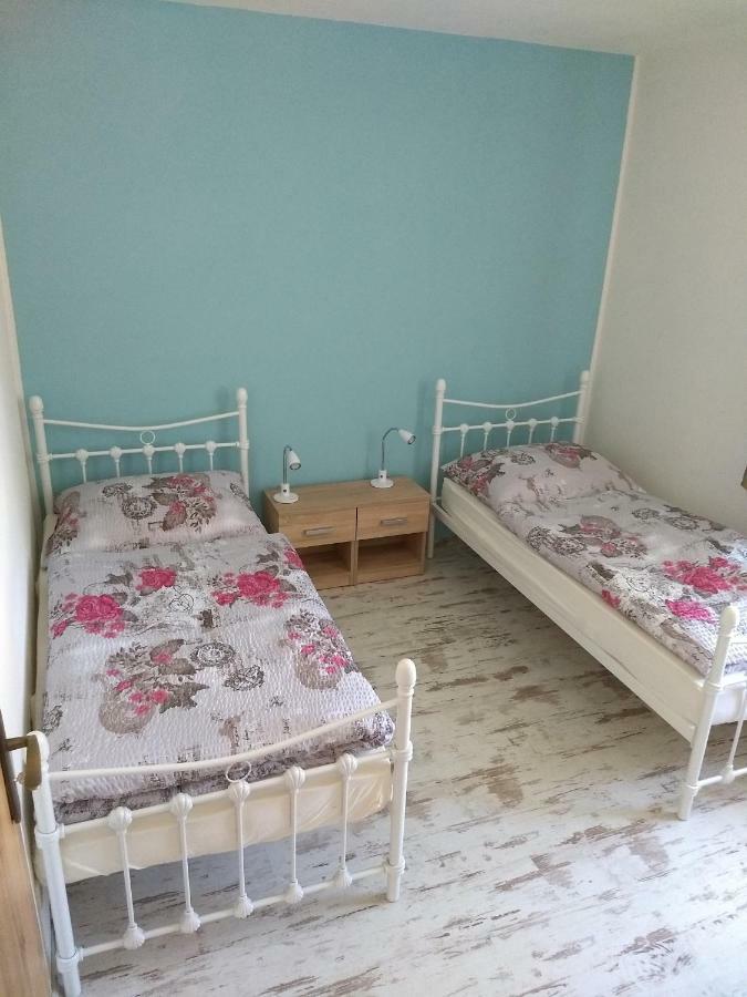 Chalupa Masa Liptovsky Trnovec Bagian luar foto